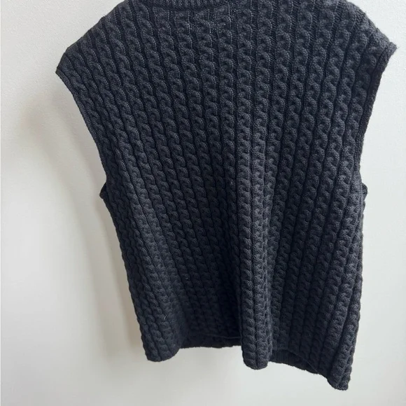 Loewe Sweater Vest - Picture 4 of 4